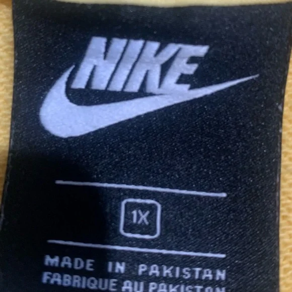 Not FOR SALE Nike crop sweatshirt - Picture 3 of 4